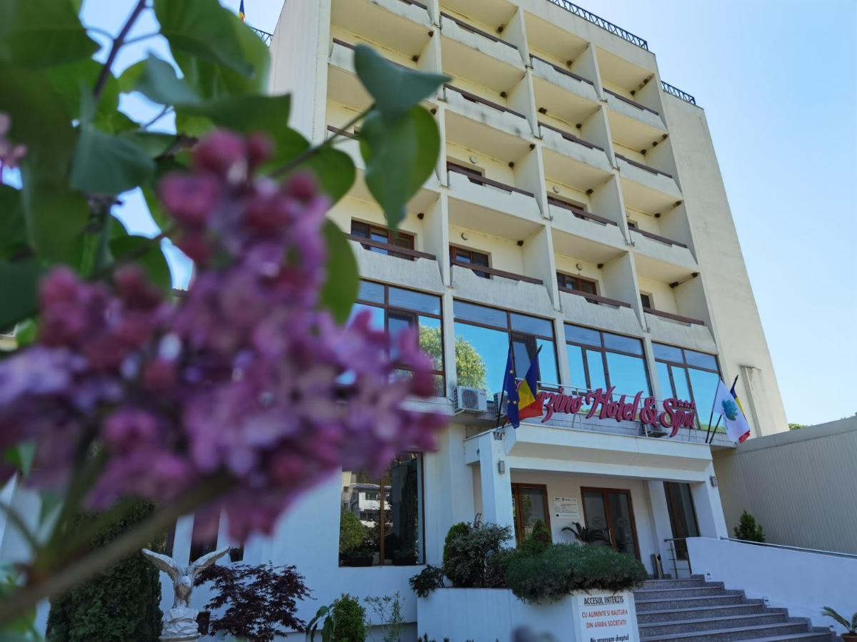 Sărata-Monteoru Hotel Spa Cazino Monteoru מראה חיצוני תמונה